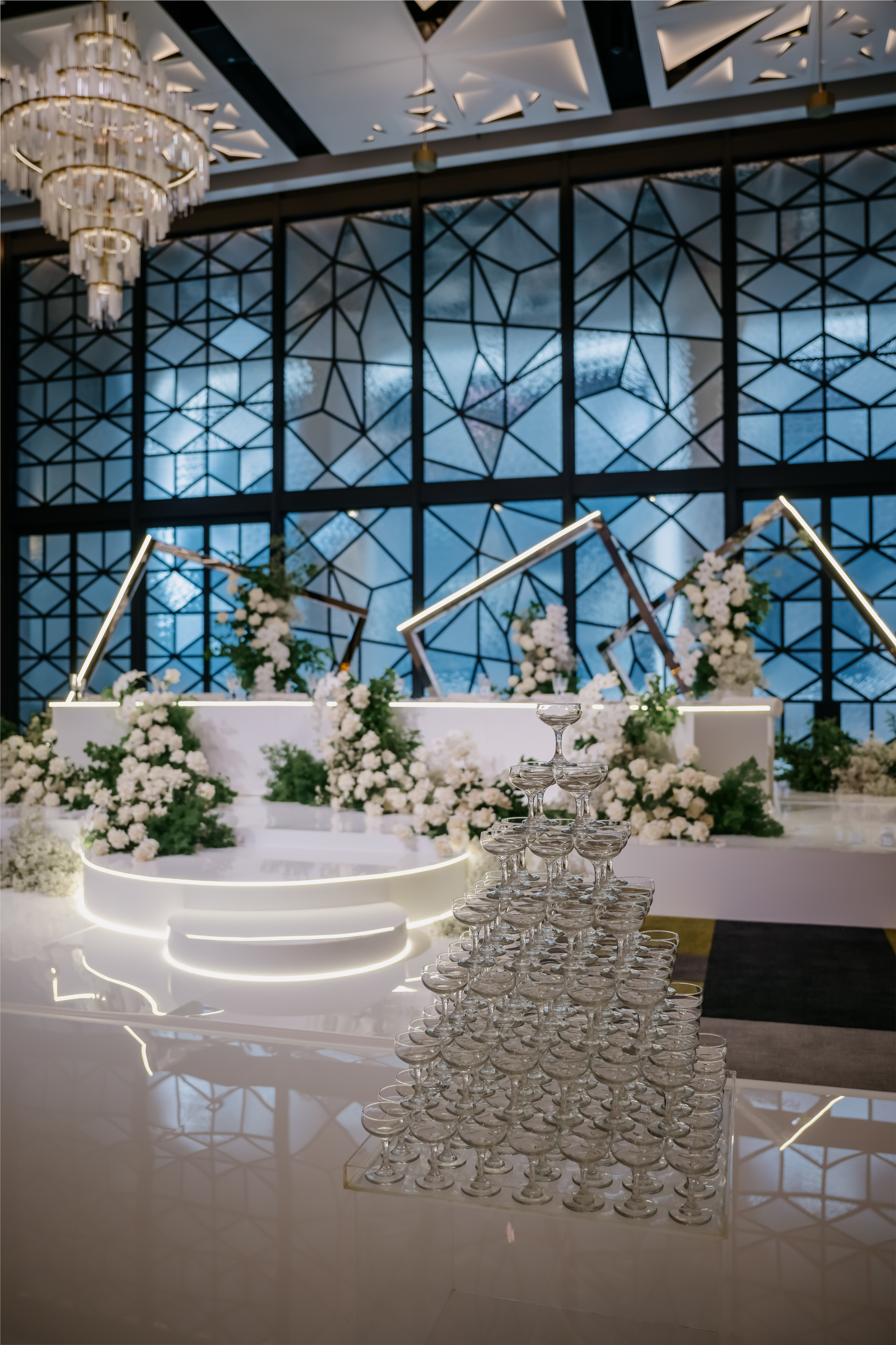 A Modern Wedding at the Ritz Carlton in Melbourne, Australia