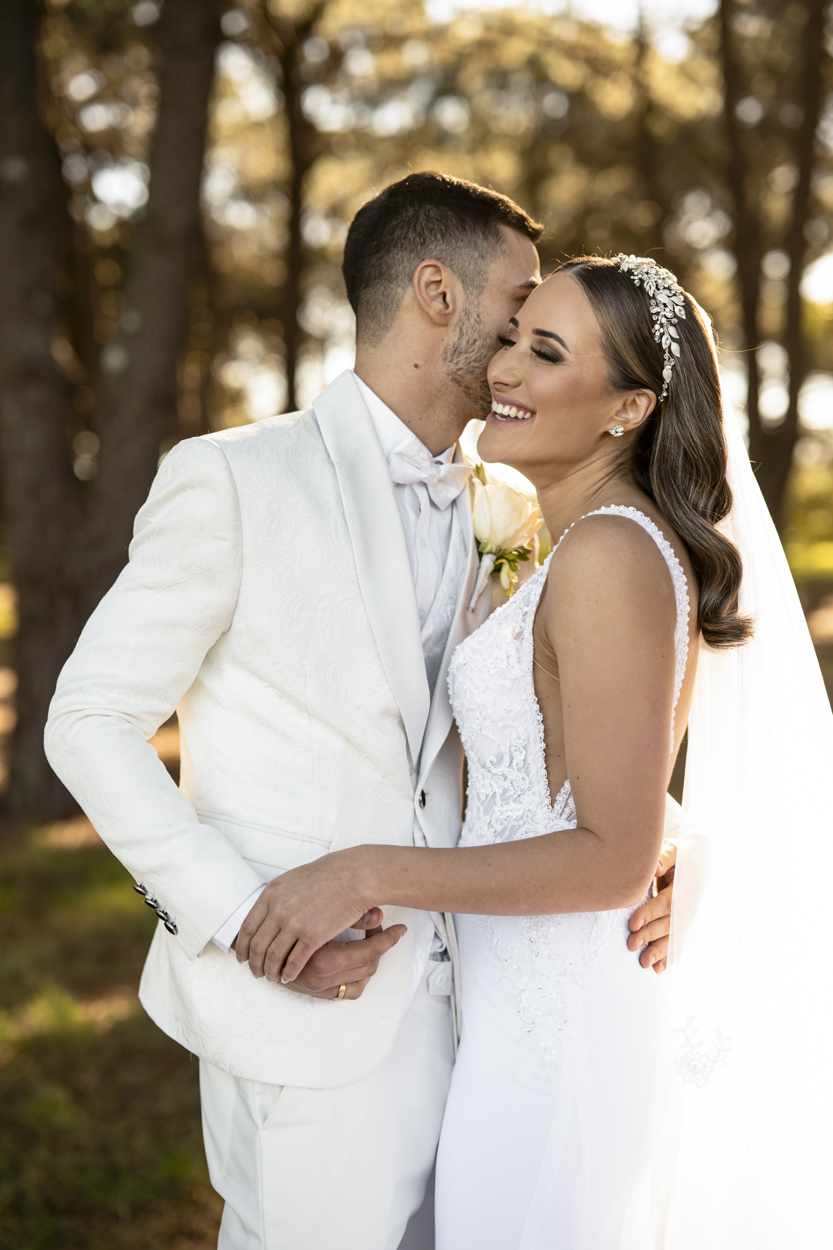 A Stunning Crisp White Wedding