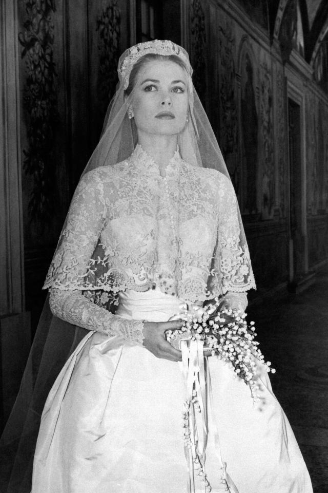 Modern Love Meets Timeless Charm in St. Kilda Wedding